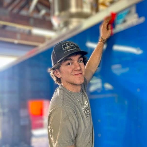 Hunter Harris - Installer